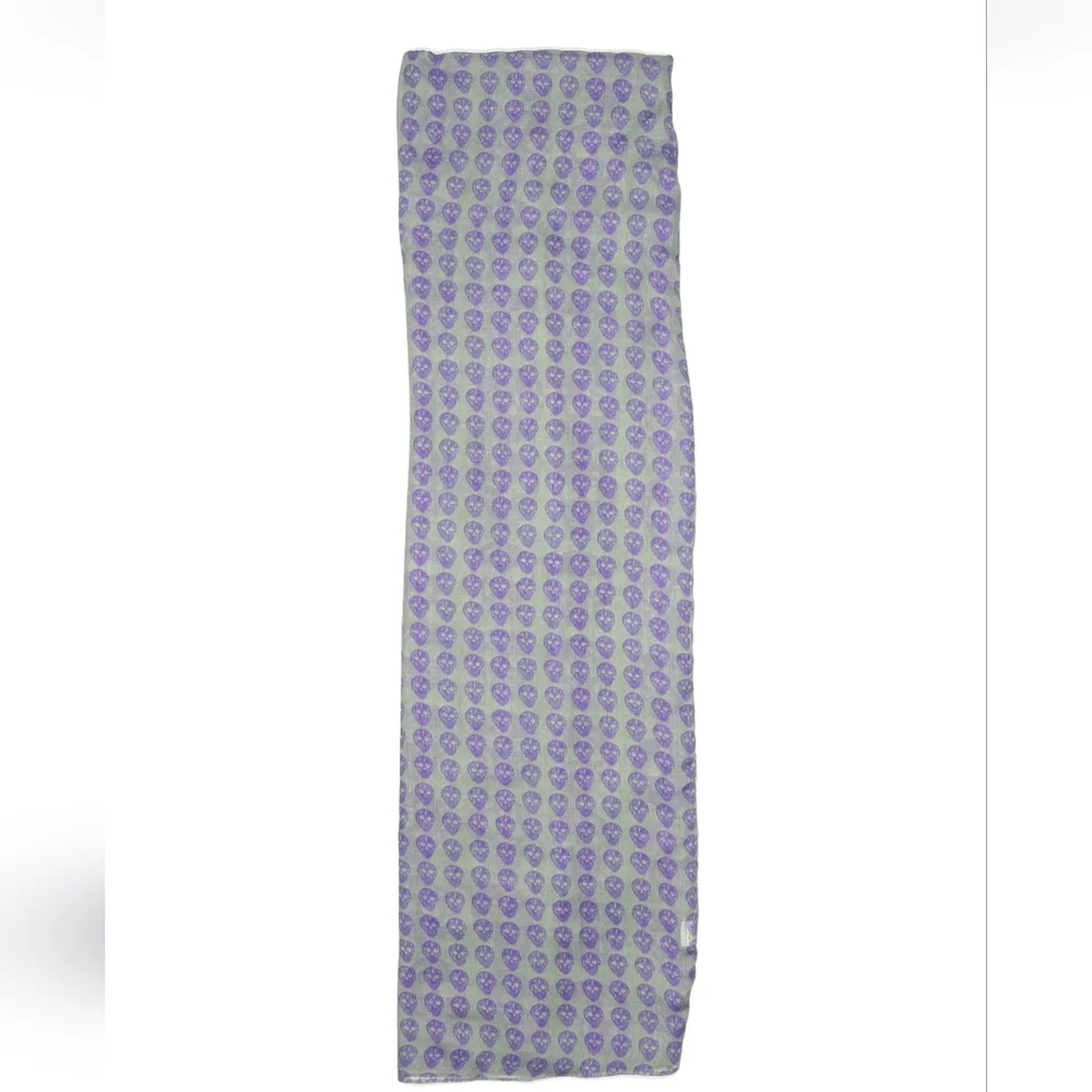 Grey And Purple‎ Skull Scarf